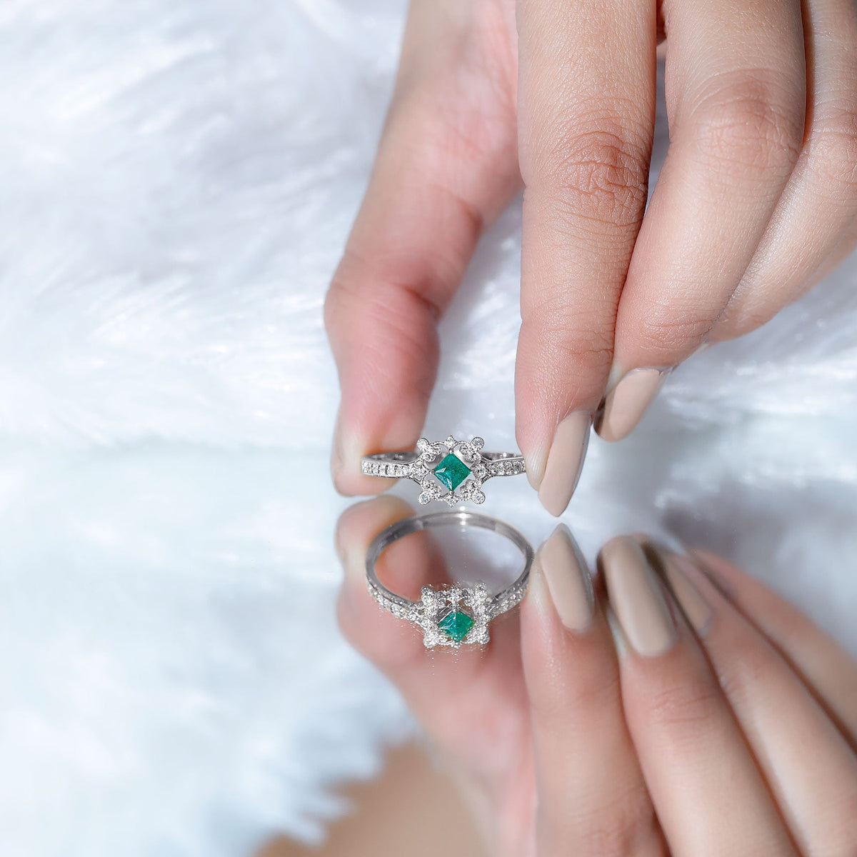 Emerald Engagement Ring – Antique Vintage Diamond Accent Princess Cut Design