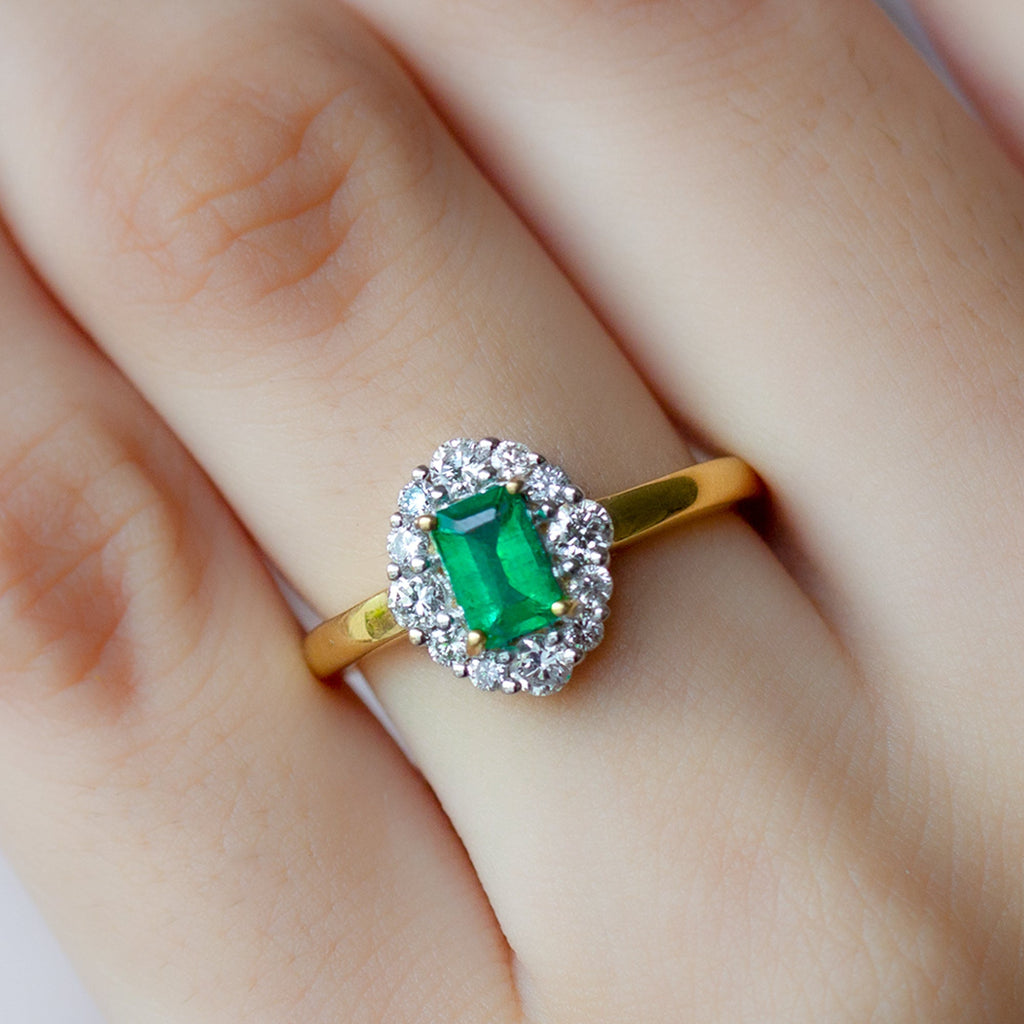 Emerald Engagement Ring – Classic Emerald Cut Ring with Diamond Halo Accent