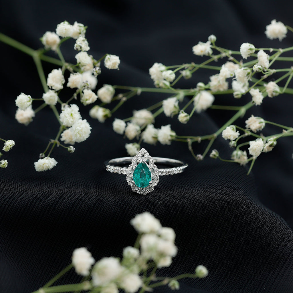 Emerald Engagement Ring – Pear Shaped Ring with Diamond Halo and Leaf Pattern