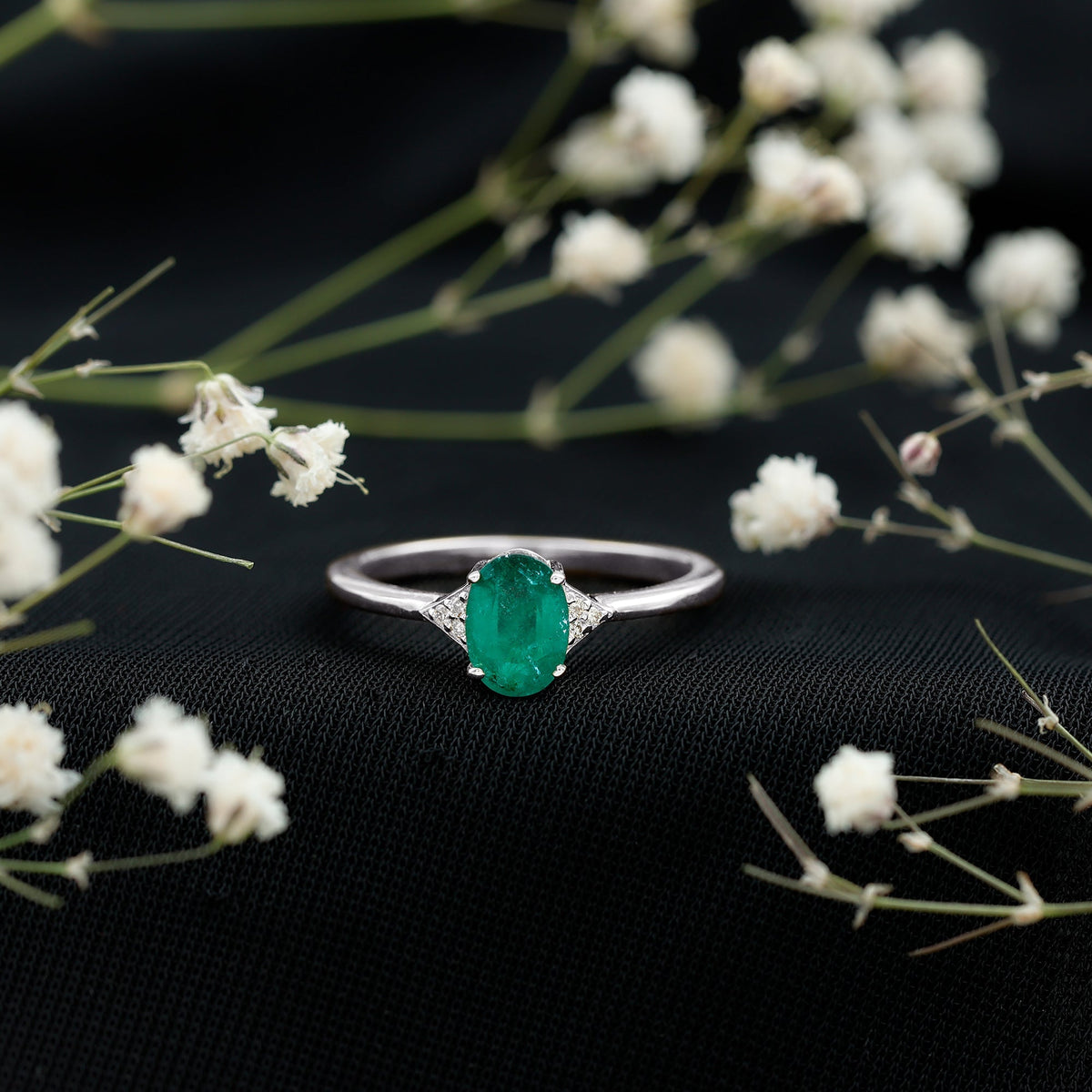 Emerald Engagement Ring - Solitaire 5x7 MM Oval Emerald with Diamonds | AAA Quality