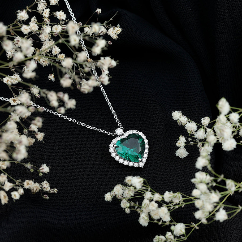 Emerald Heart Pendant Lab Grown Emerald 5.6 Ct – Moissanite Necklace With Sparkling Halo