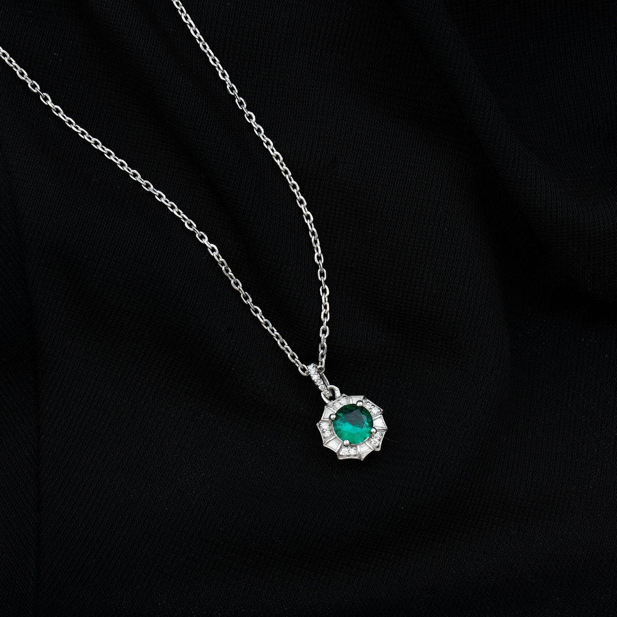 Emerald Moissanite Necklace – Vintage Inspired Flower Pendant With Lab Created Emerald & Sterling Silver Chain