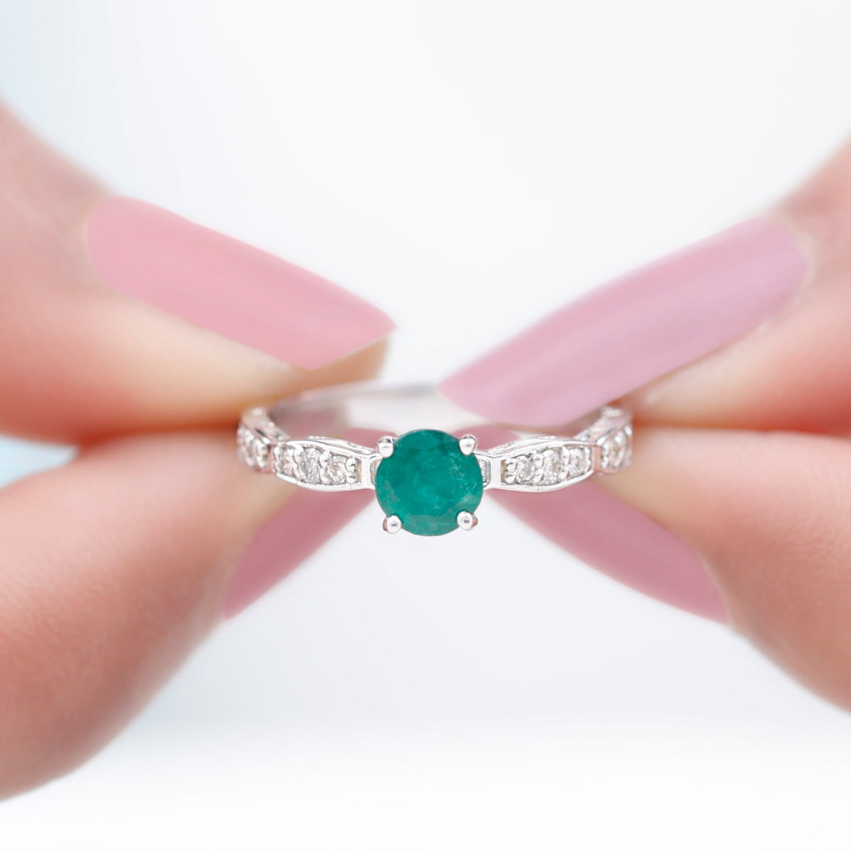 Emerald Promise Ring – AAA Quality Solitaire Emerald Ring with Diamond Accents