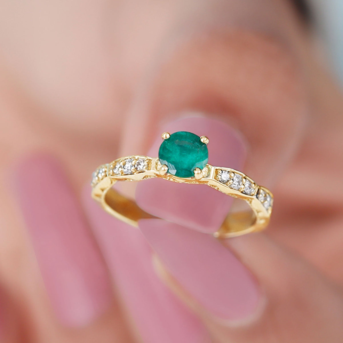 Emerald Promise Ring – AAA Quality Solitaire Emerald Ring with Diamond Accents