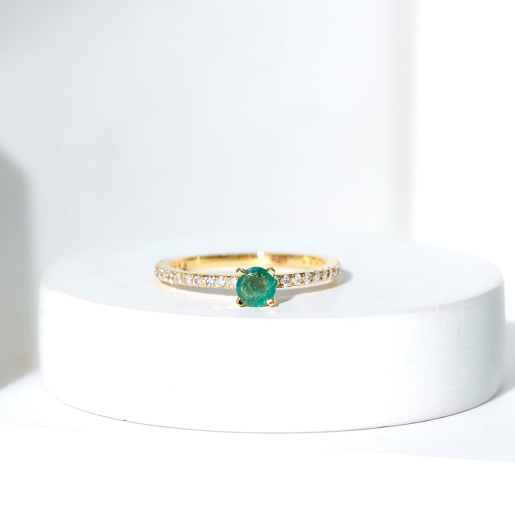 Emerald Solitaire Ring – Dainty 0.49 Ct Emerald Center Stone with French Pavé Diamond Band