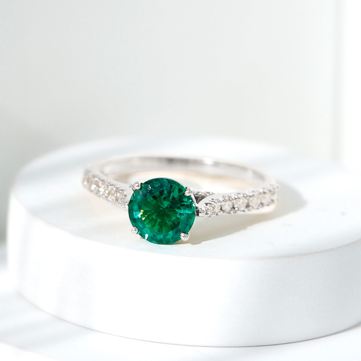 Emerald Solitaire Ring – Lab Created Emerald Engagement Ring with Diamond Side Stones