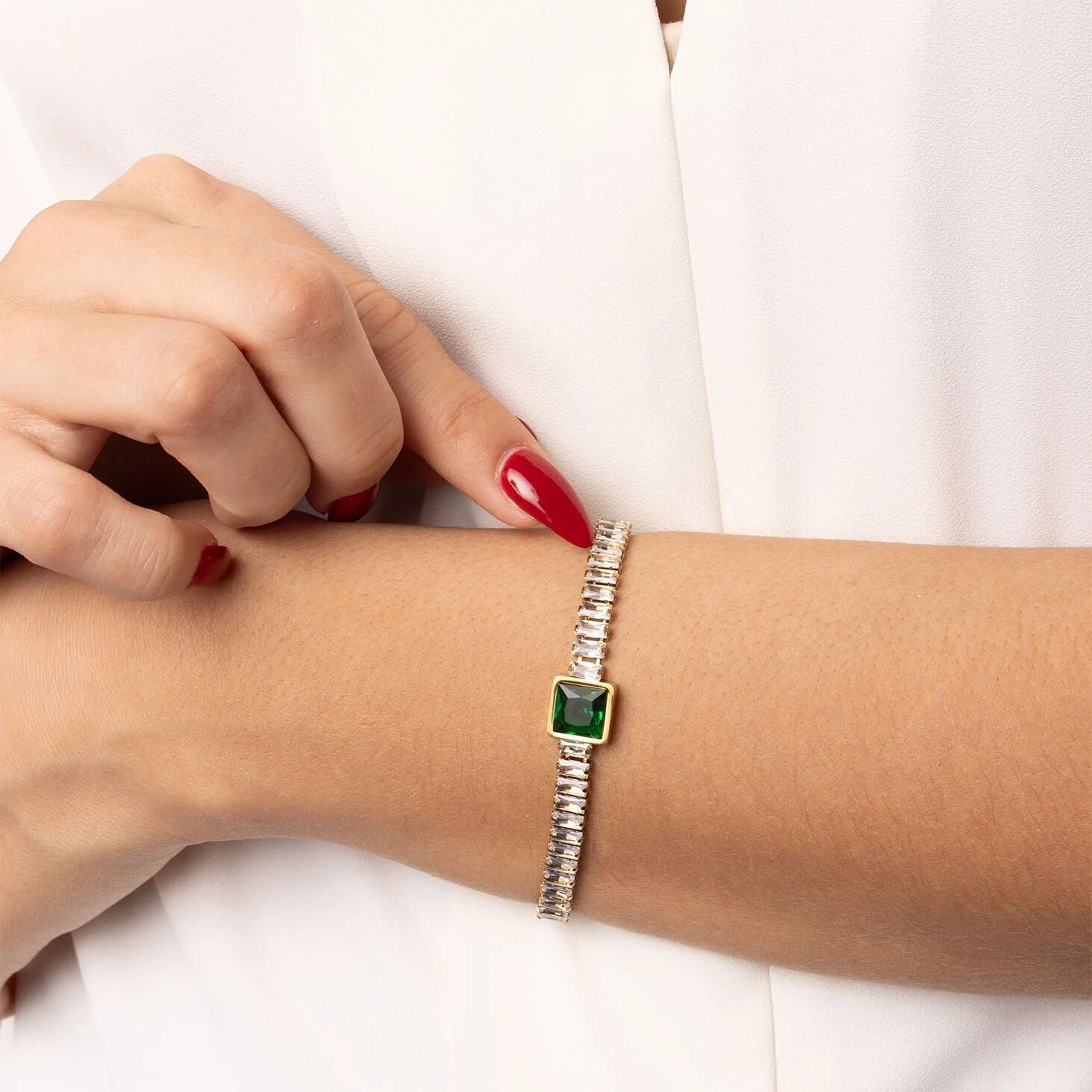 Emerald Tennis Bracelet – 18K Gold PVD Stainless Steel Square Cut Gemstone Chain - Bracelets | Sunflower Soul Boutique