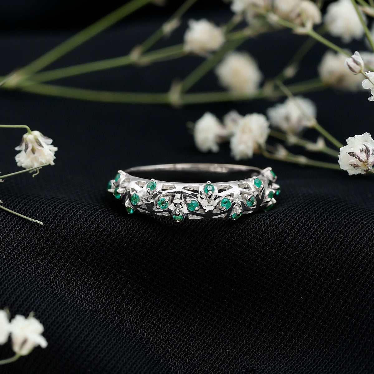 Emerald Wedding Band – Vintage Filigree Half Eternity Ring With Round Cut Emeralds