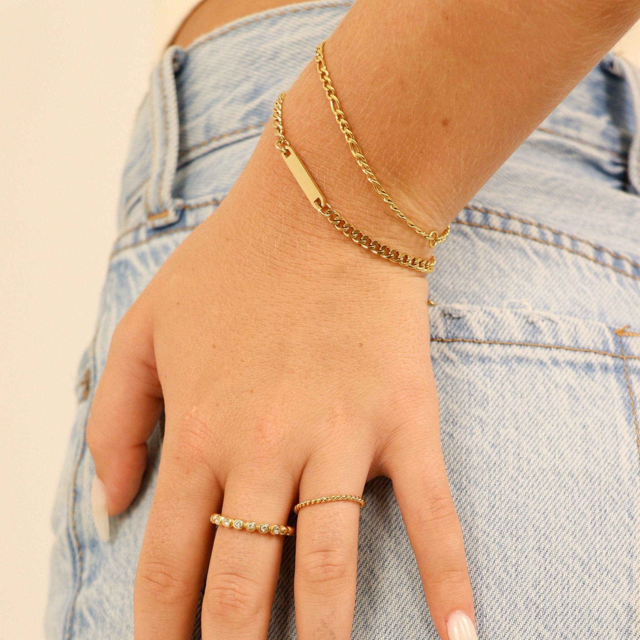 Figaro Chain Bracelet – Adjustable Gold Chain With PVD Gold Coating & Lobster Clasp - Bracelets | Sunflower Soul Boutique