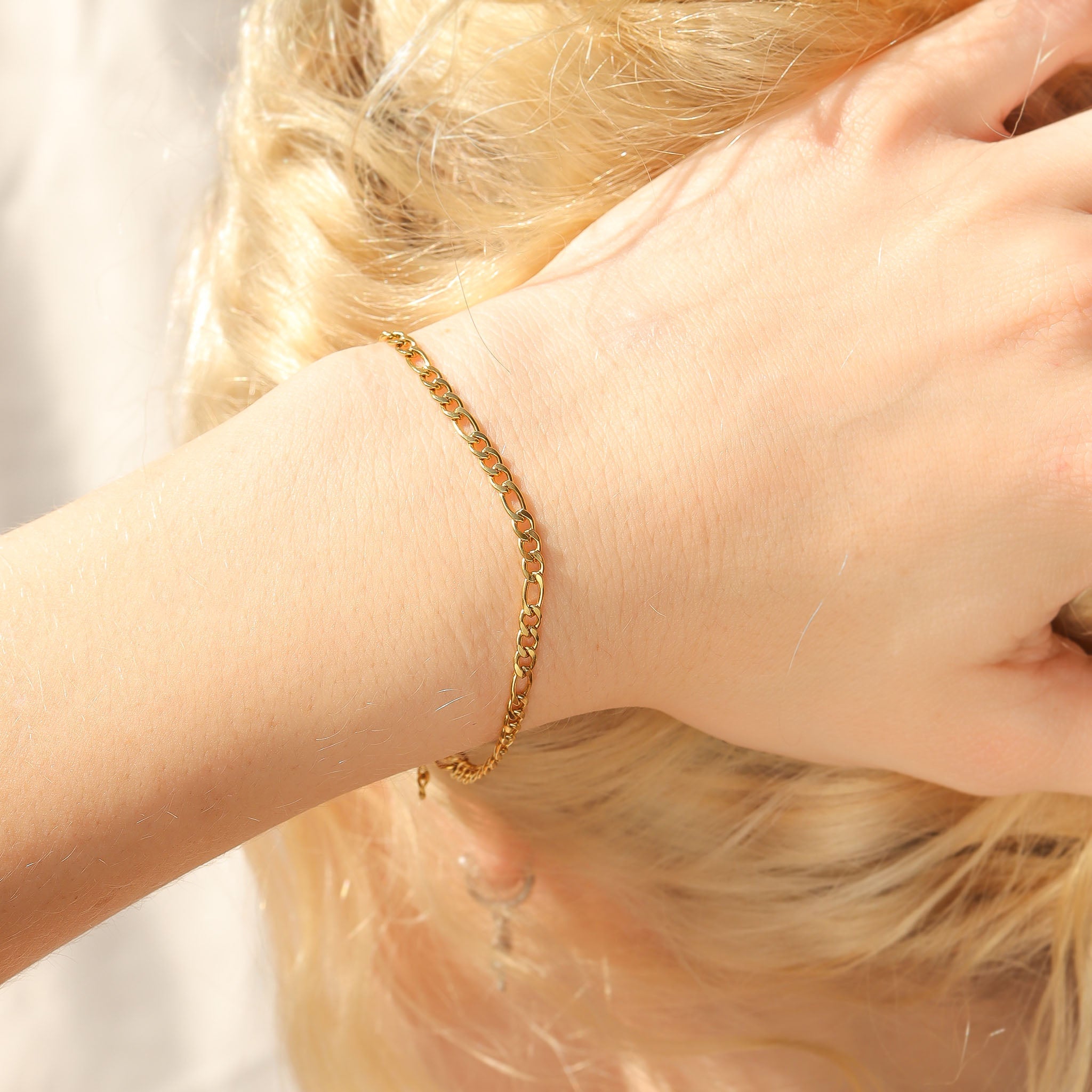 Figaro Chain Bracelet – Adjustable Gold Chain With PVD Gold Coating & Lobster Clasp - Bracelets | Sunflower Soul Boutique