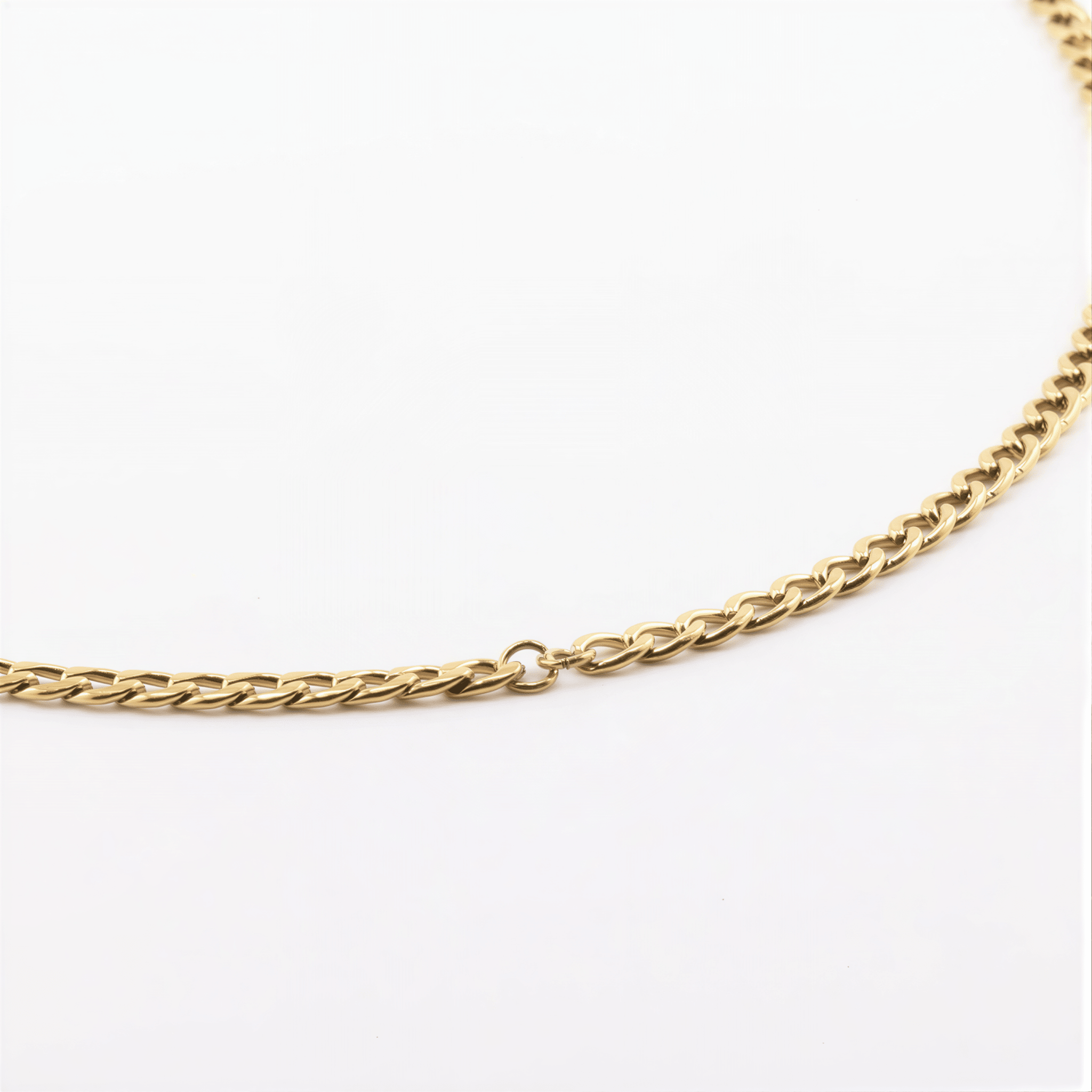 Figaro Gold Chain – 18K Gold Necklace | Durable PVD Coated Stainless Steel - Necklaces | Sunflower Soul Boutique