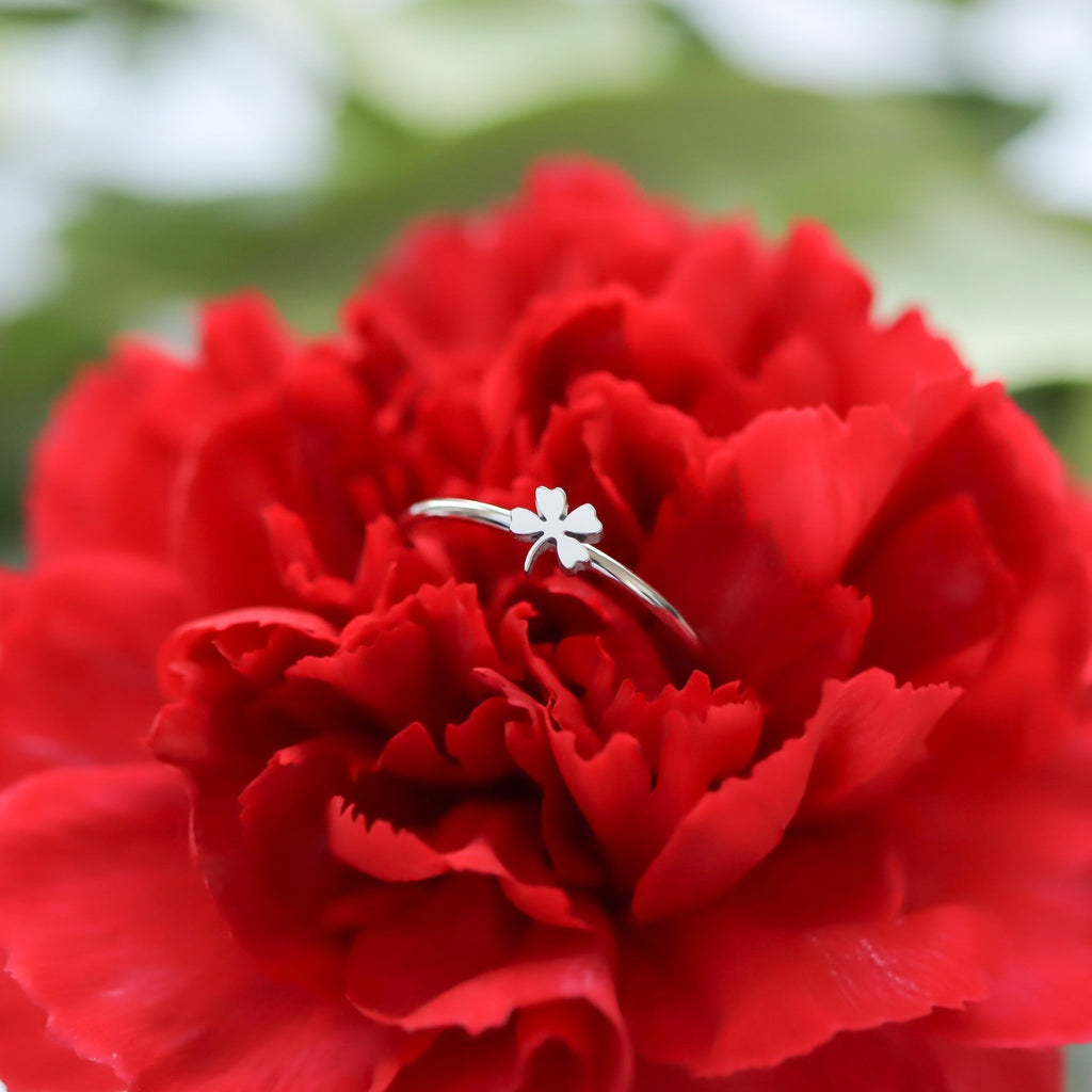 Four Leaf Clover Ring – 18K Gold PVD Stainless Steel | Hypoallergenic Waterproof Jewelry - Ring | Sunflower Soul Boutique