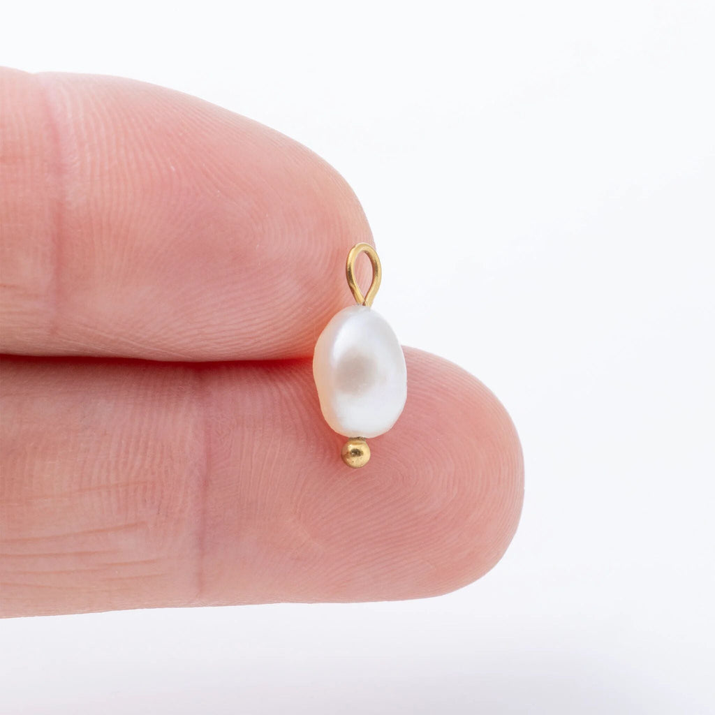 Freshwater Pearl Charm – 18K Gold PVD Stainless Steel Tarnish Resistant Classic Design - Charms | Sunflower Soul Boutique