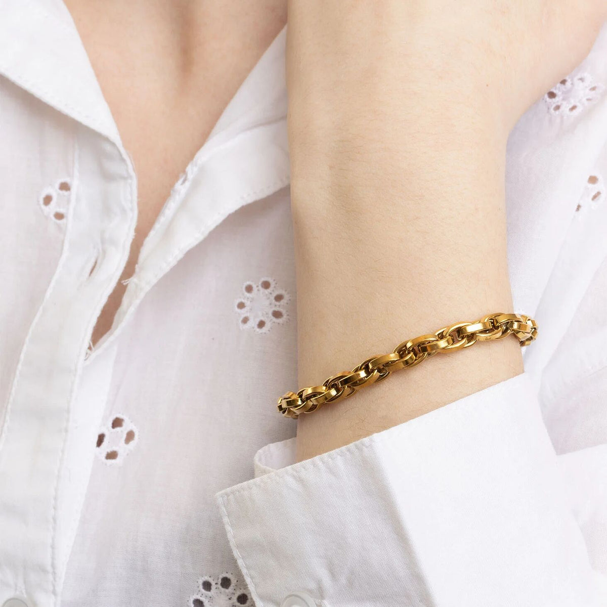 Gold Chain Bracelet - 18K Gold Plated Double Oval Link Adjustable Stainless Steel - Bracelets | Sunflower Soul Boutique