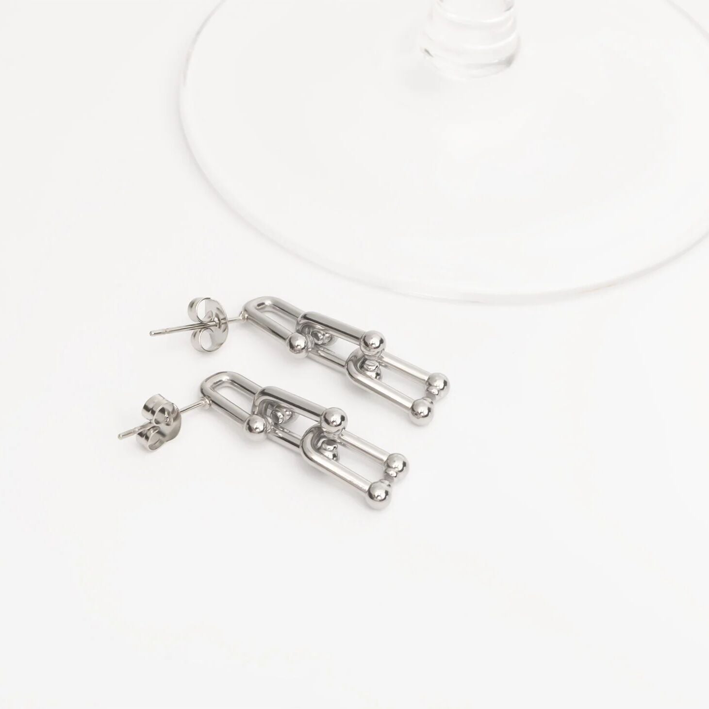 Gold Chain Earrings – Thin U-Lock 18K Gold PVD Stainless Steel Design - Earrings | Sunflower Soul Boutique