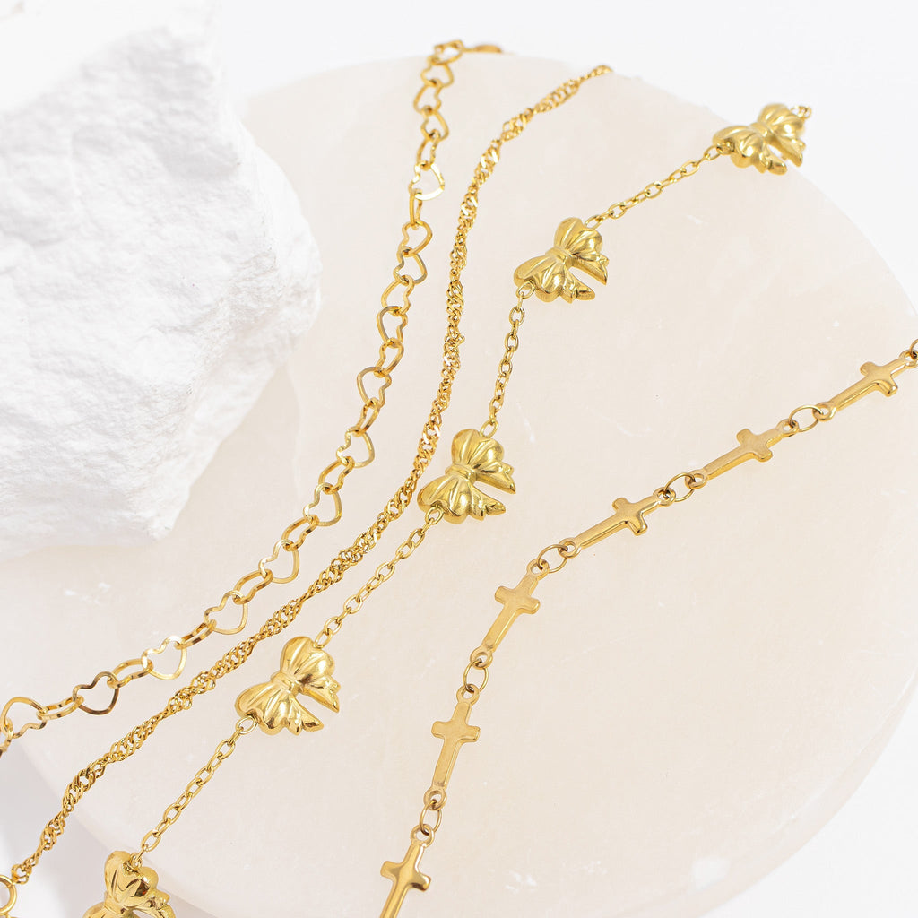 Gold Cross Bracelet – 18K Gold Jewelry | Hypoallergenic Stainless Steel Chain Link - Bracelets | Sunflower Soul Boutique