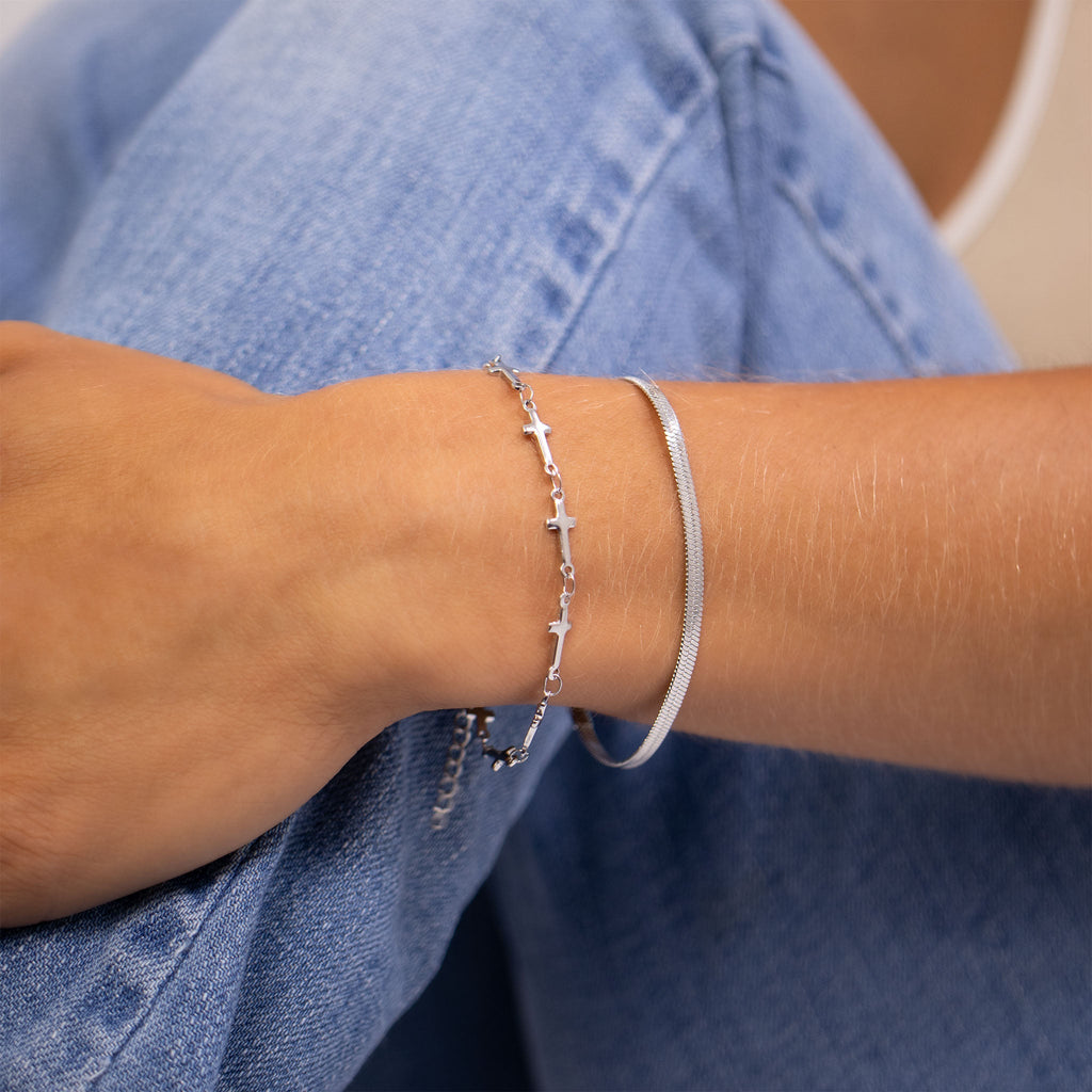 Gold Cross Bracelet – 18K Gold Jewelry | Hypoallergenic Stainless Steel Chain Link - Bracelets | Sunflower Soul Boutique