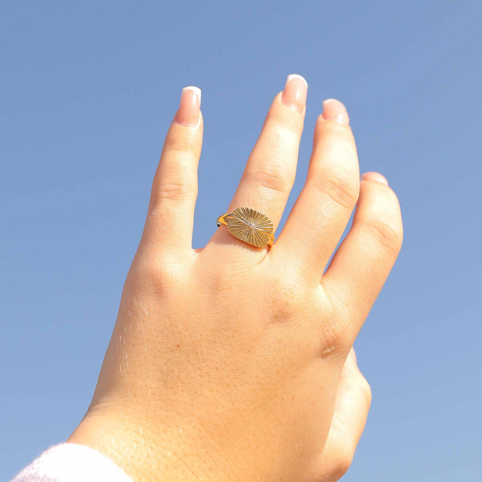 Gold Cubic Zirconia Ring – 18K Gold PVD Stainless Steel Sunburst Rectangle Design - Rings | Sunflower Soul Boutique