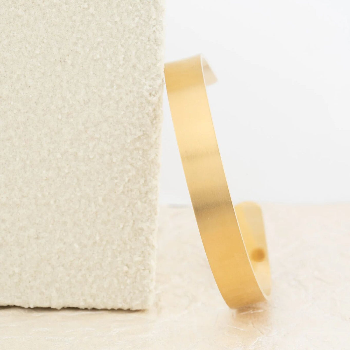 Wholesale jewelry 14K Gold Filled Plus™ Cuff Bracelet- Studio