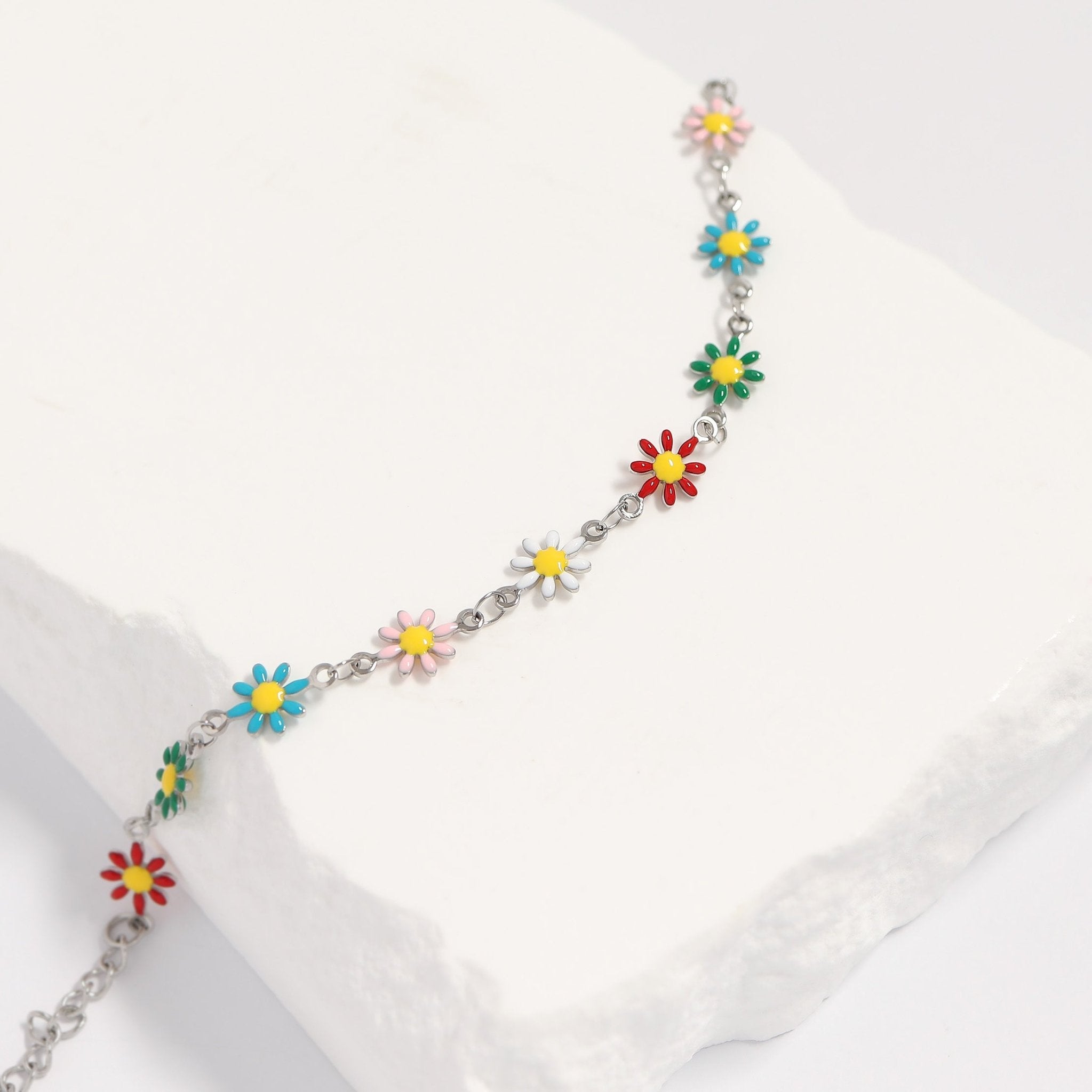 Gold Floral Bracelet – 18K Gold Jewelry PVD Coated Enamel Flower Chain - Bracelets | Sunflower Soul Boutique