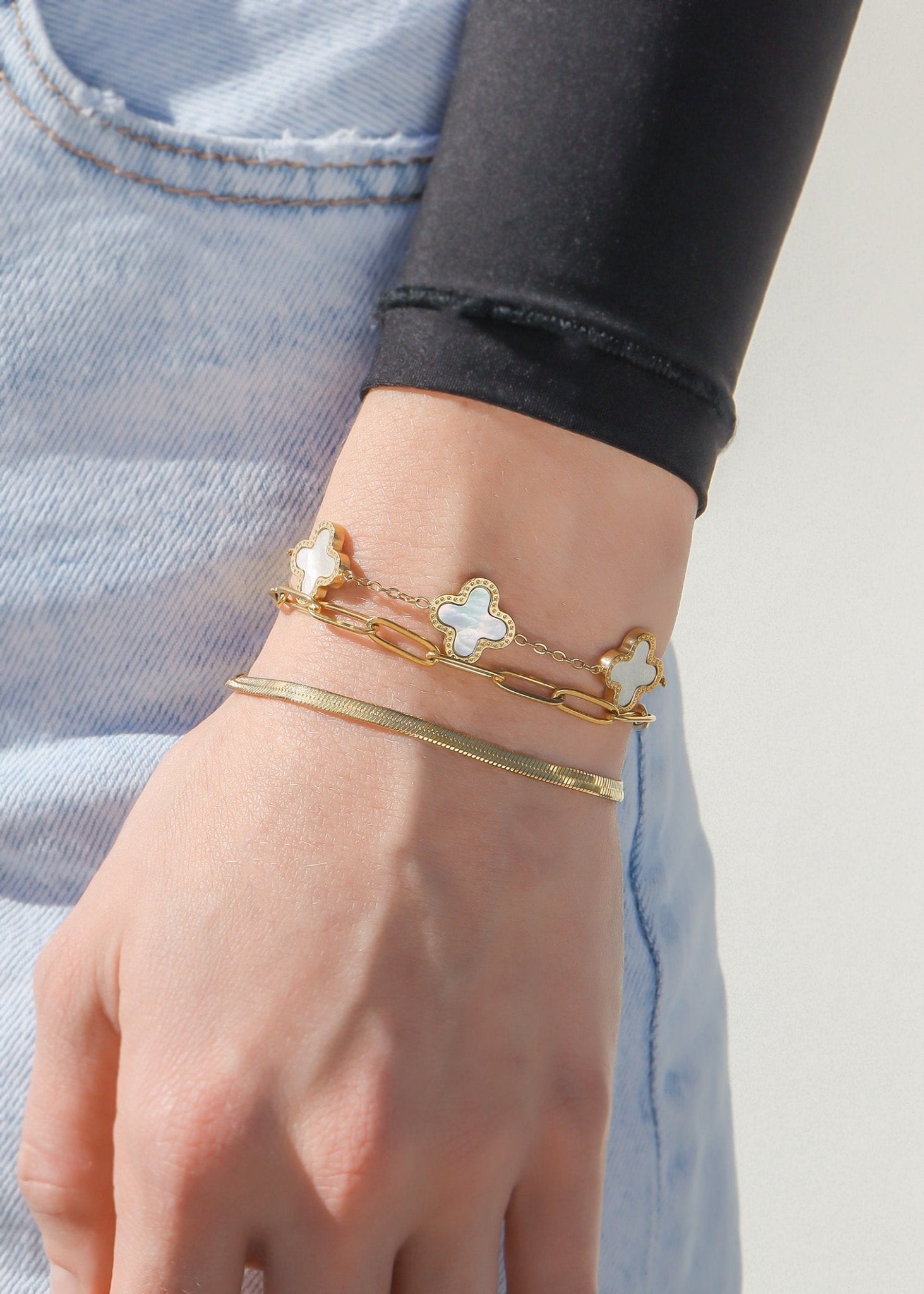 Gold Herringbone Bracelet – 18K Gold Chain With Durable Stainless Steel Lobster Clasp - Bracelets | Sunflower Soul Boutique