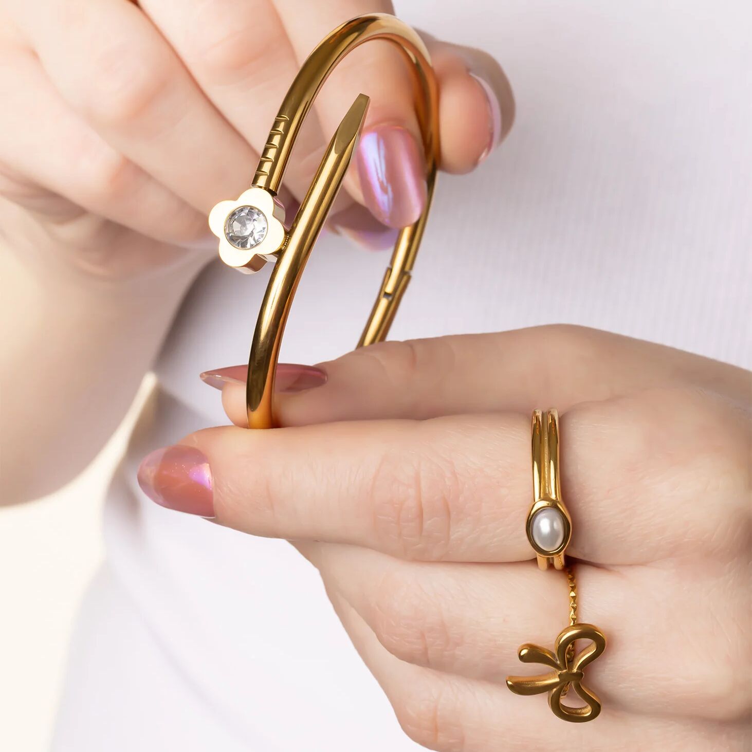 Gold Nail Bangle – 18K Gold PVD Coated Stainless Steel Floral Bracelet - Bracelets | Sunflower Soul Boutique