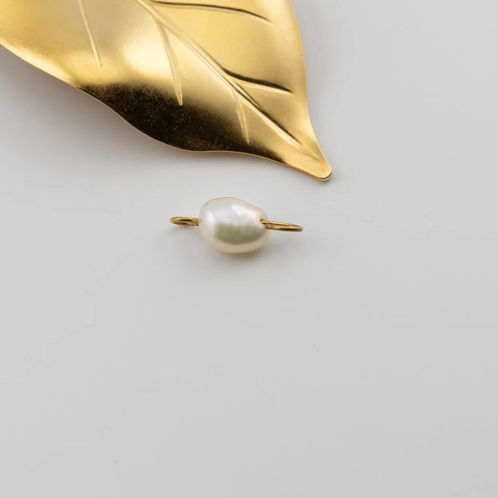 Gold Pearl Connector – 18K Gold Charm | Freshwater Pearl Jewelry Accessory - Charms | Sunflower Soul Boutique