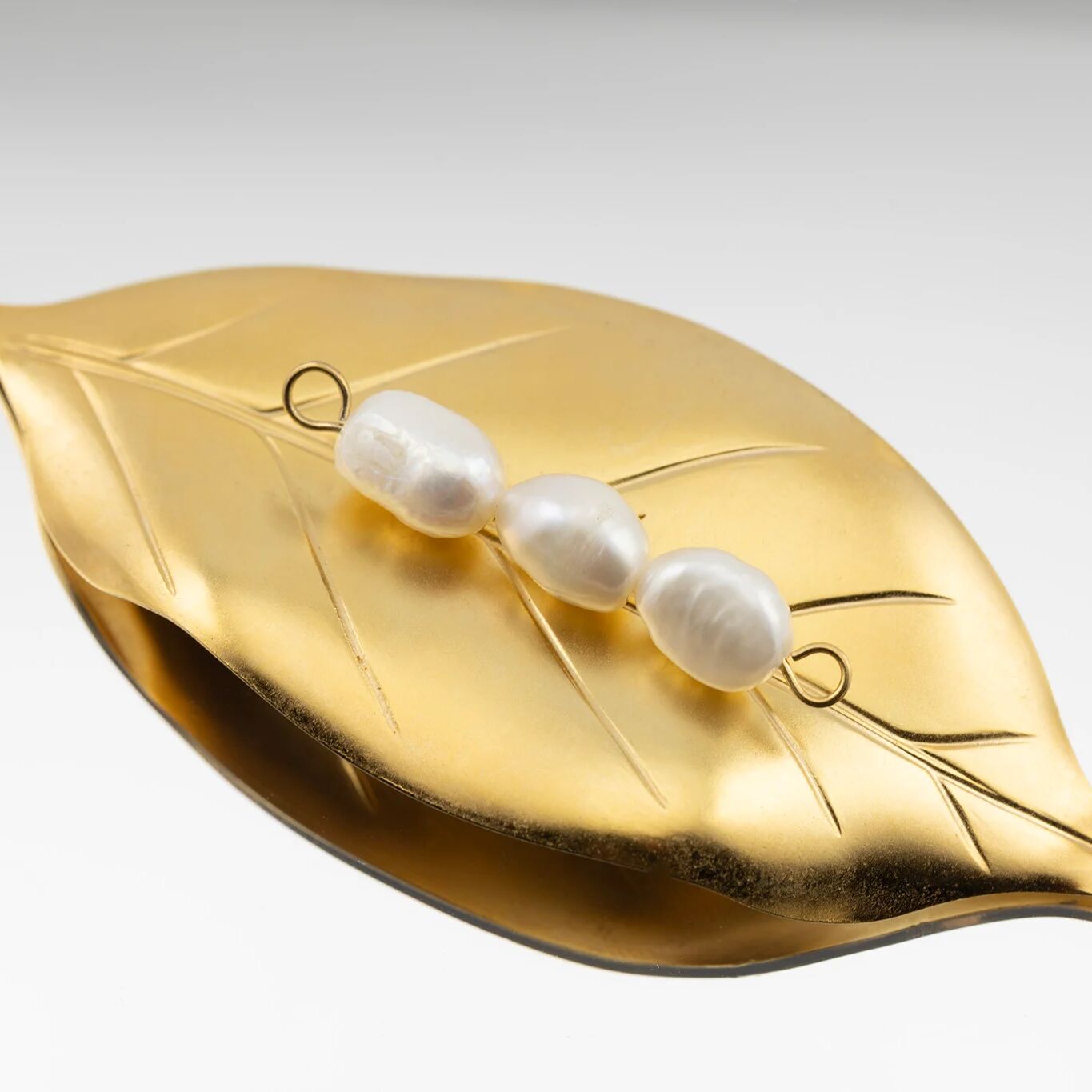 Gold Pearl Connector Charm – 18K Gold PVD Triple Freshwater Pearl Jewelry - Charms | Sunflower Soul Boutique