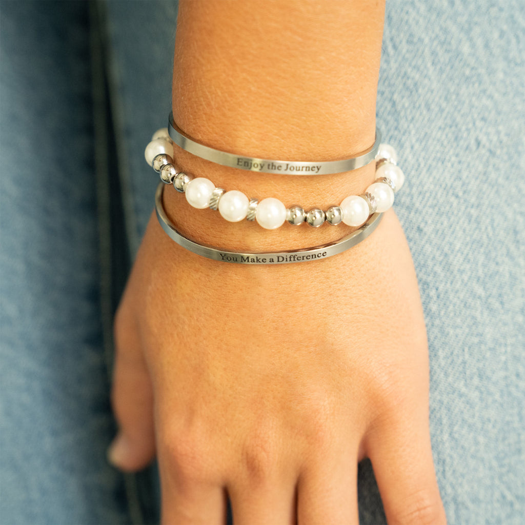 Gold Pearl Stretch Bracelet – 8mm Glass Pearls | Tarnish Resistant Gold Design - Bracelets | Sunflower Soul Boutique