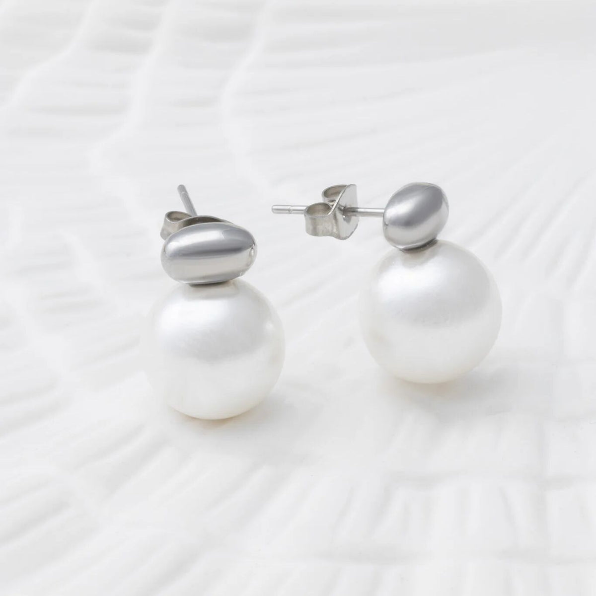 18K Gold PVD Stainless Steel 12mm glass Pearl Stud Earrings- silver studio