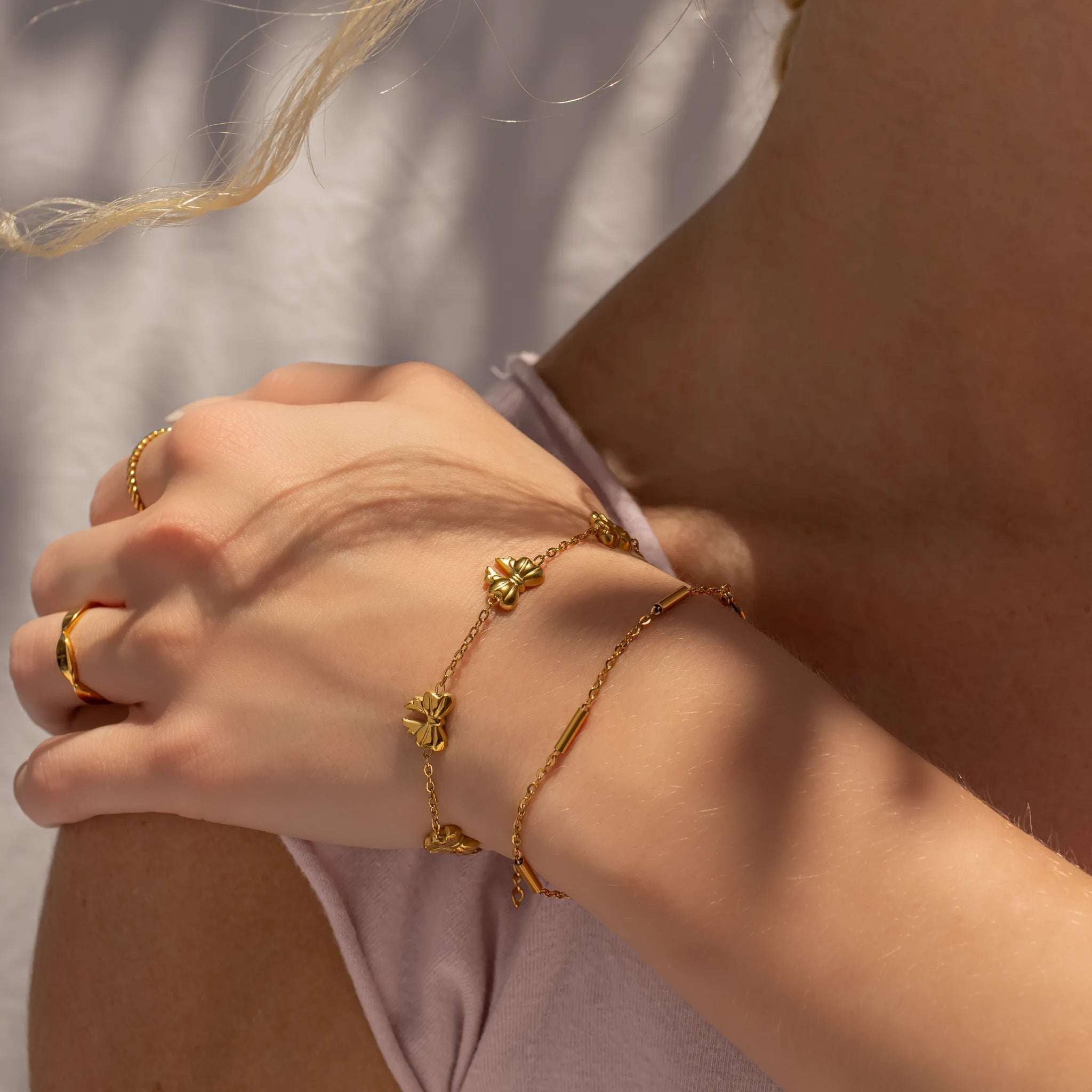 Gold Satellite Chain Bracelet – Lightweight 18K Gold Bar Chain, Hypoallergenic & Durable - Bracelets | Sunflower Soul Boutique