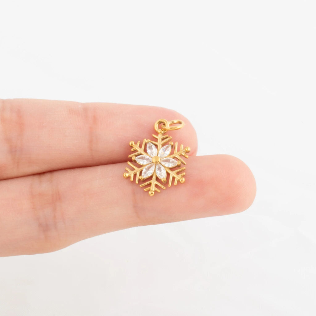 Wholesale Jewelry 18K Gold PVD Stainless Steel Snowflake Charm- gold scale shot  