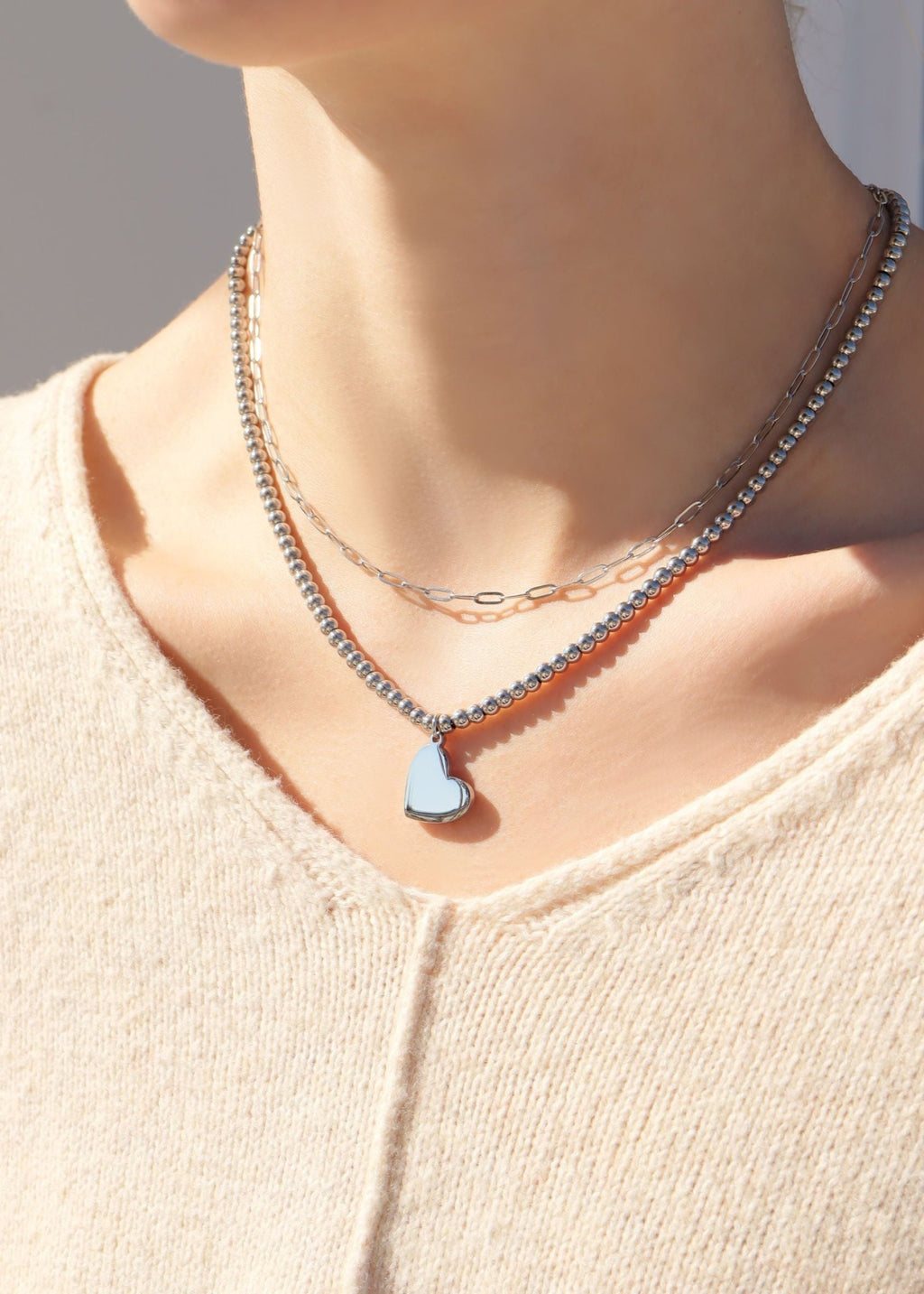 Heart Beaded Necklace - 18K PVD Coated Stainless Steel Engraved Pendant Jewelry - Necklaces | Sunflower Soul Boutique