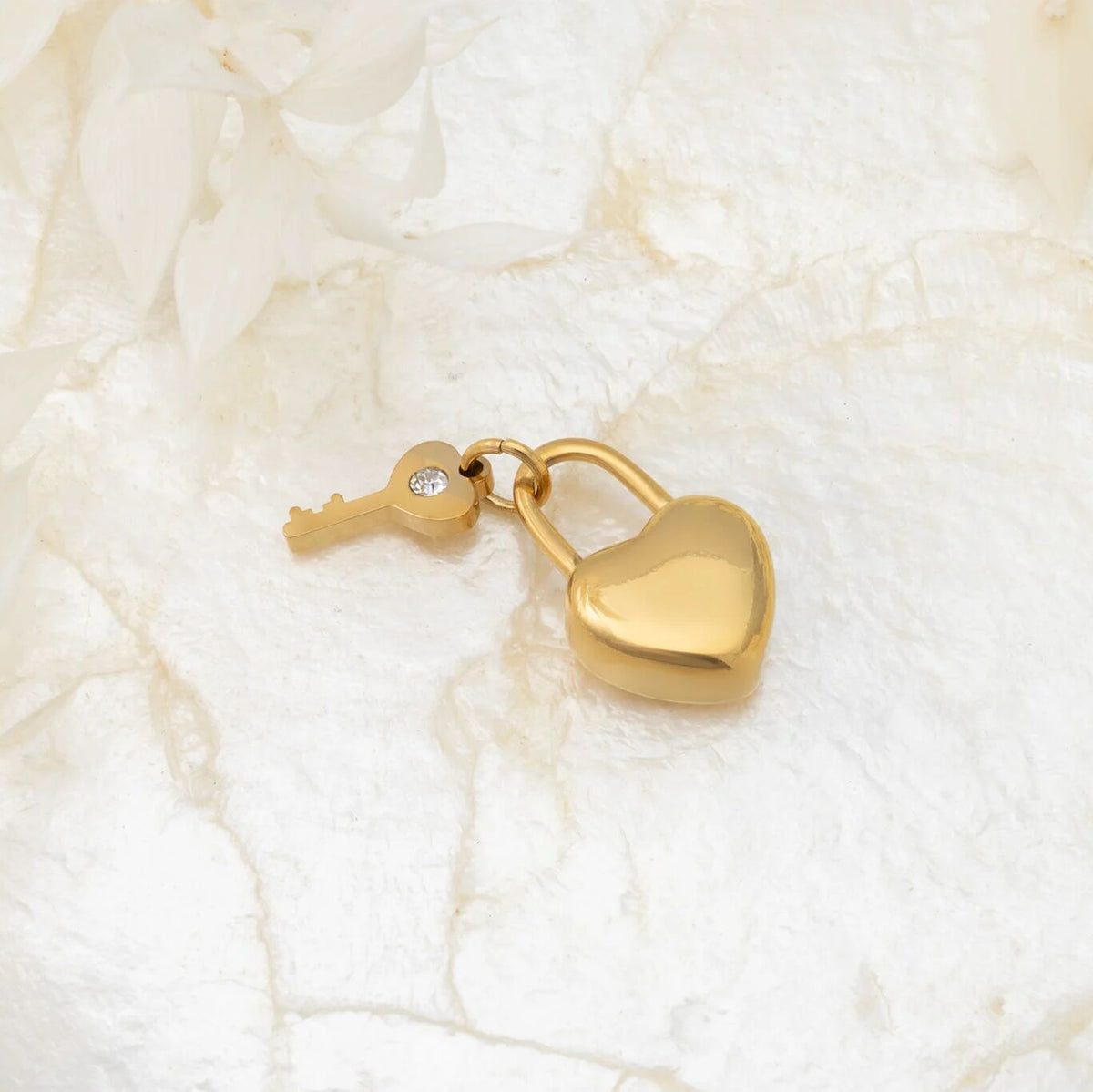 18K Gold PVD Stainless Steel Heart Lock and Key Charm- gold studio 