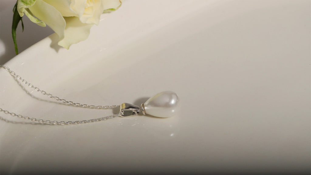 Freshwater Pearl Necklace, Handmade 14K Gold, Adjustable 16-18 Inch