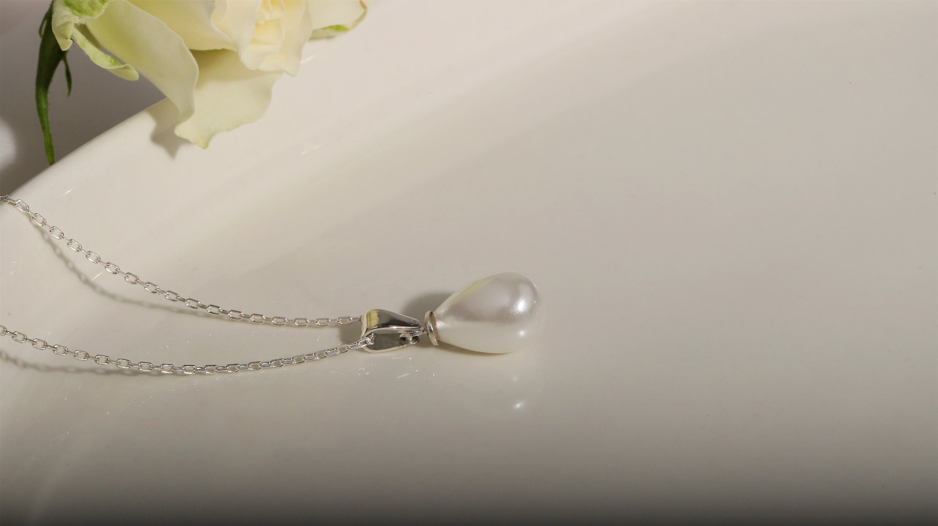 Freshwater Pearl Necklace, Handmade 14K Gold, Adjustable 16-18 Inch