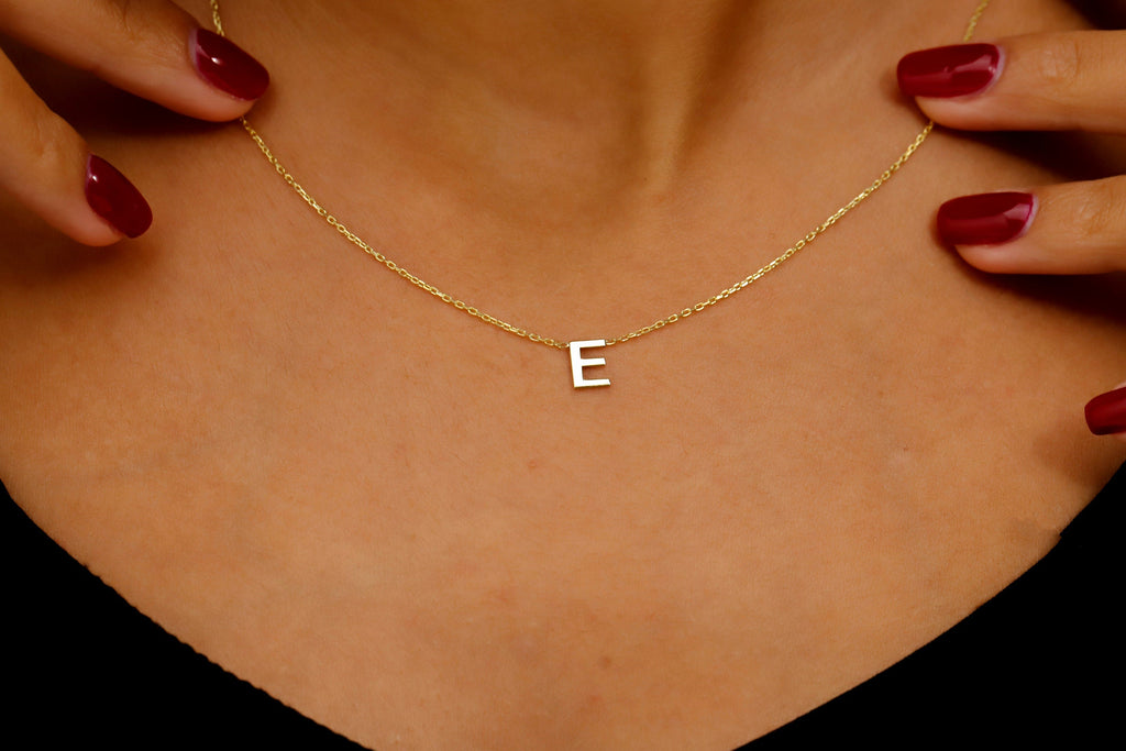 Dainty Initial Necklace, Personalized Minimalist Letter Pendant