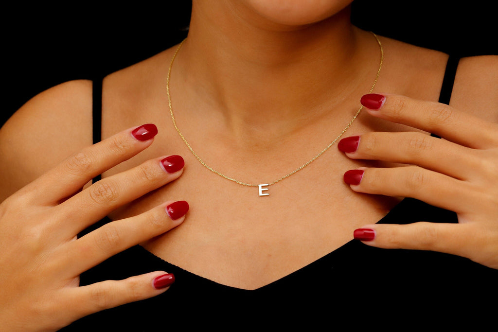 Dainty Initial Necklace, Personalized Minimalist Letter Pendant