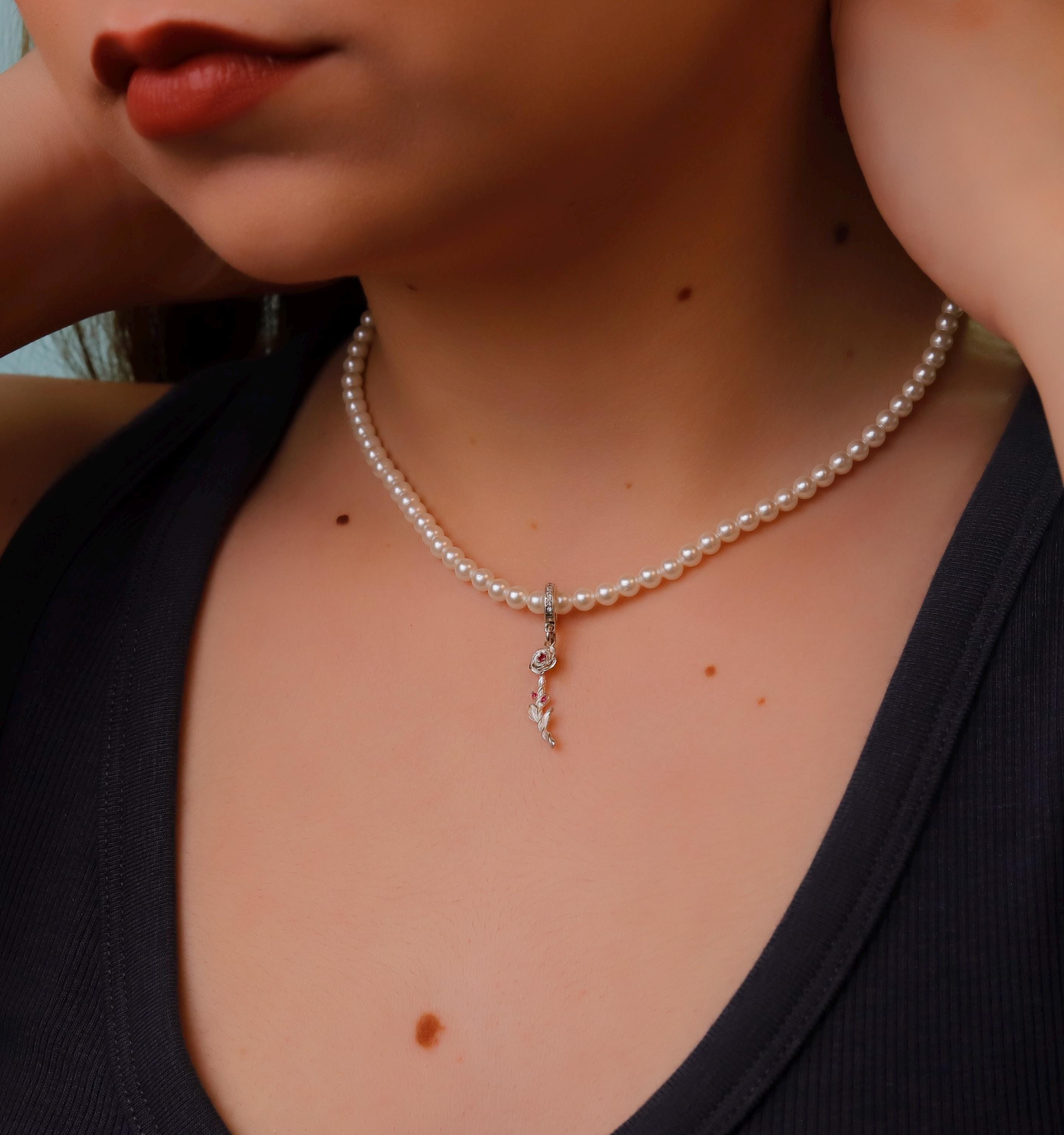 Custom Birth Flower Necklace, Sterling Silver Pearl Pendant Chain