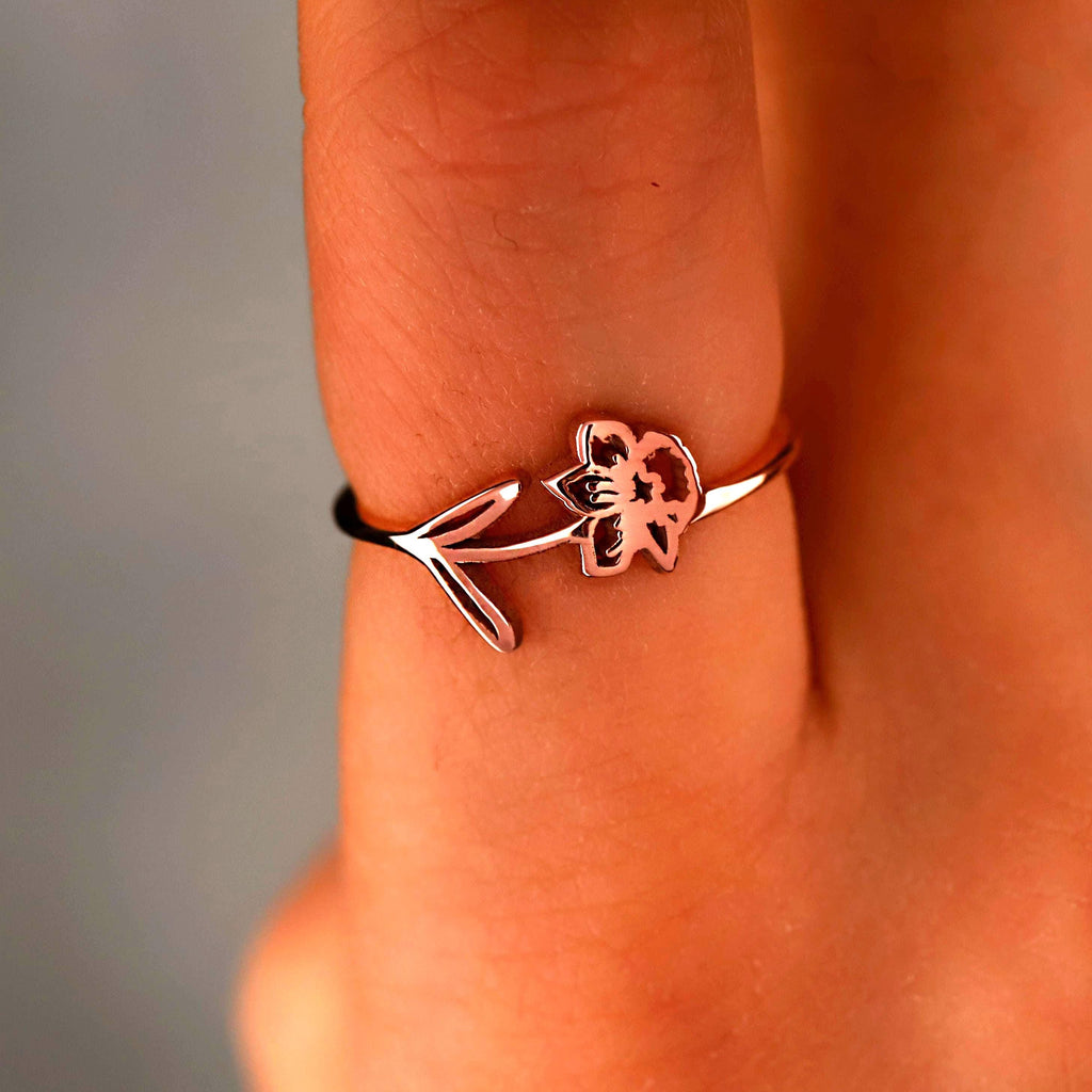Birth Flower Ring, Personalized 925 Sterling Silver Floral Ring