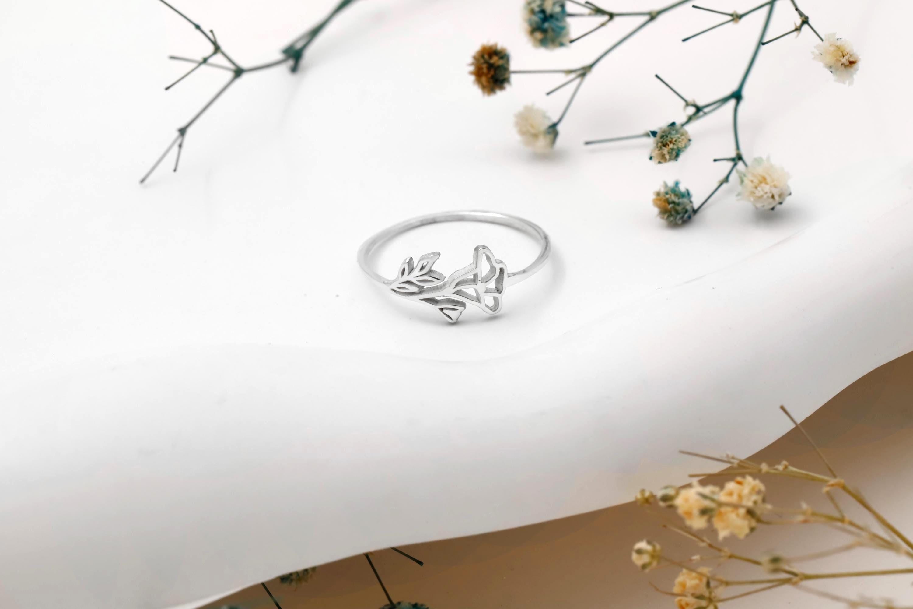 Birth Flower Ring, Personalized 925 Sterling Silver Floral Ring