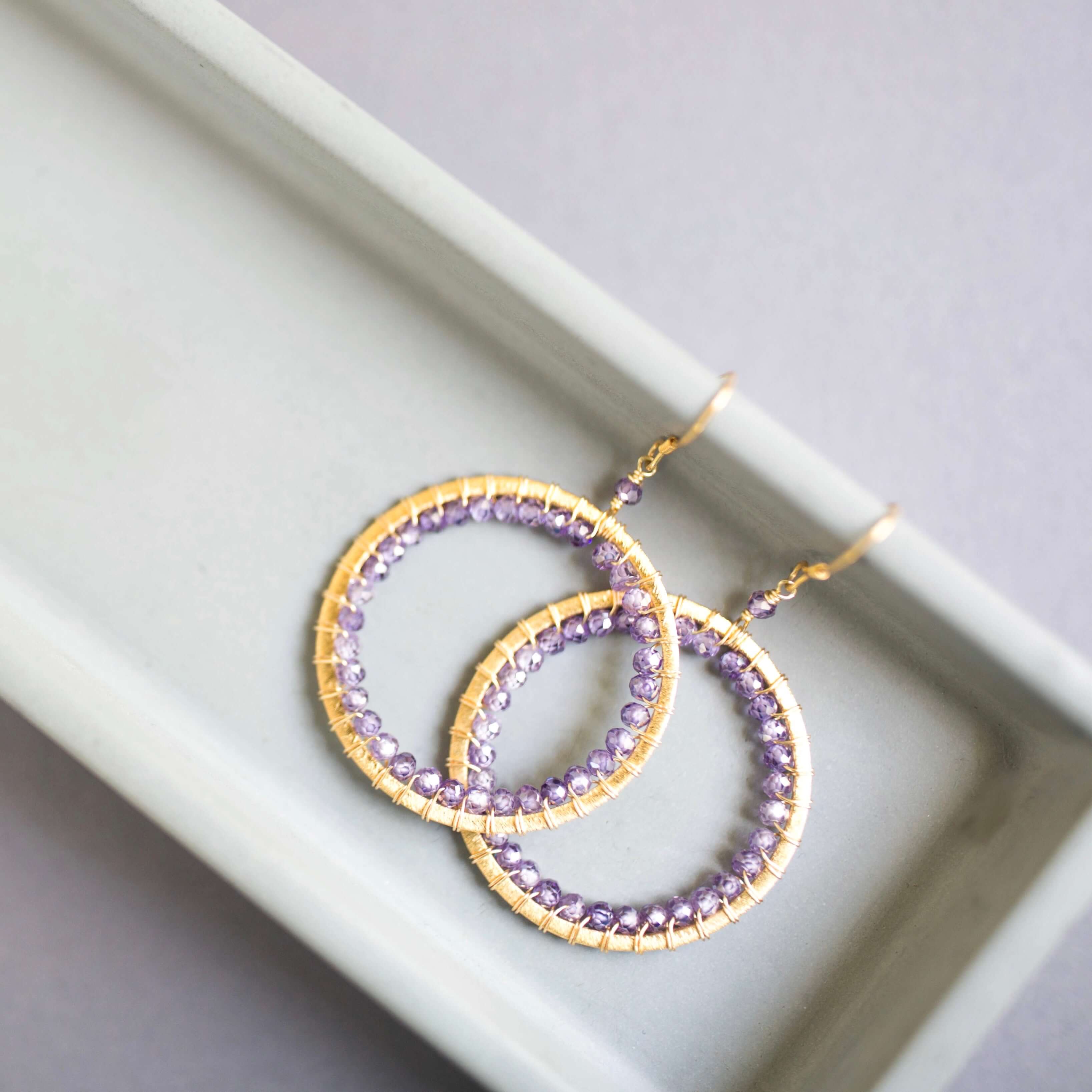 Amethyst Jewelry Set – Halo Floating Pendant Necklace & Matching Earrings