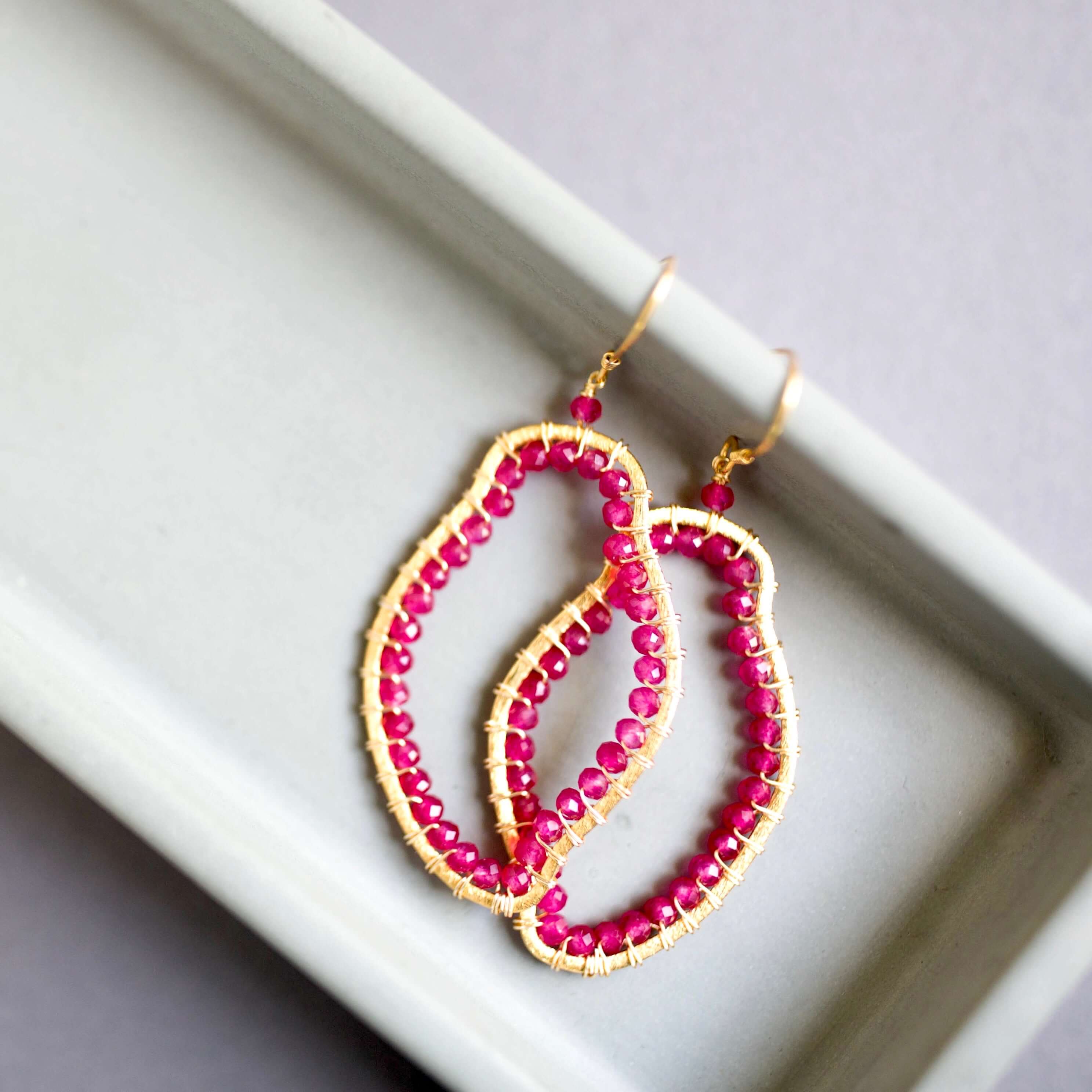 Ruby Quartz Jewelry Set – 14k Gold Plated Sterling Silver Pendant & Earrings