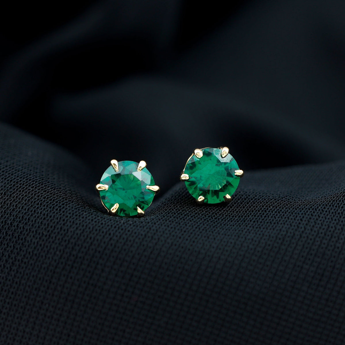 Lab Created Emerald Earrings – Solitaire Claw Set Screw Back Studs, AAAA Quality