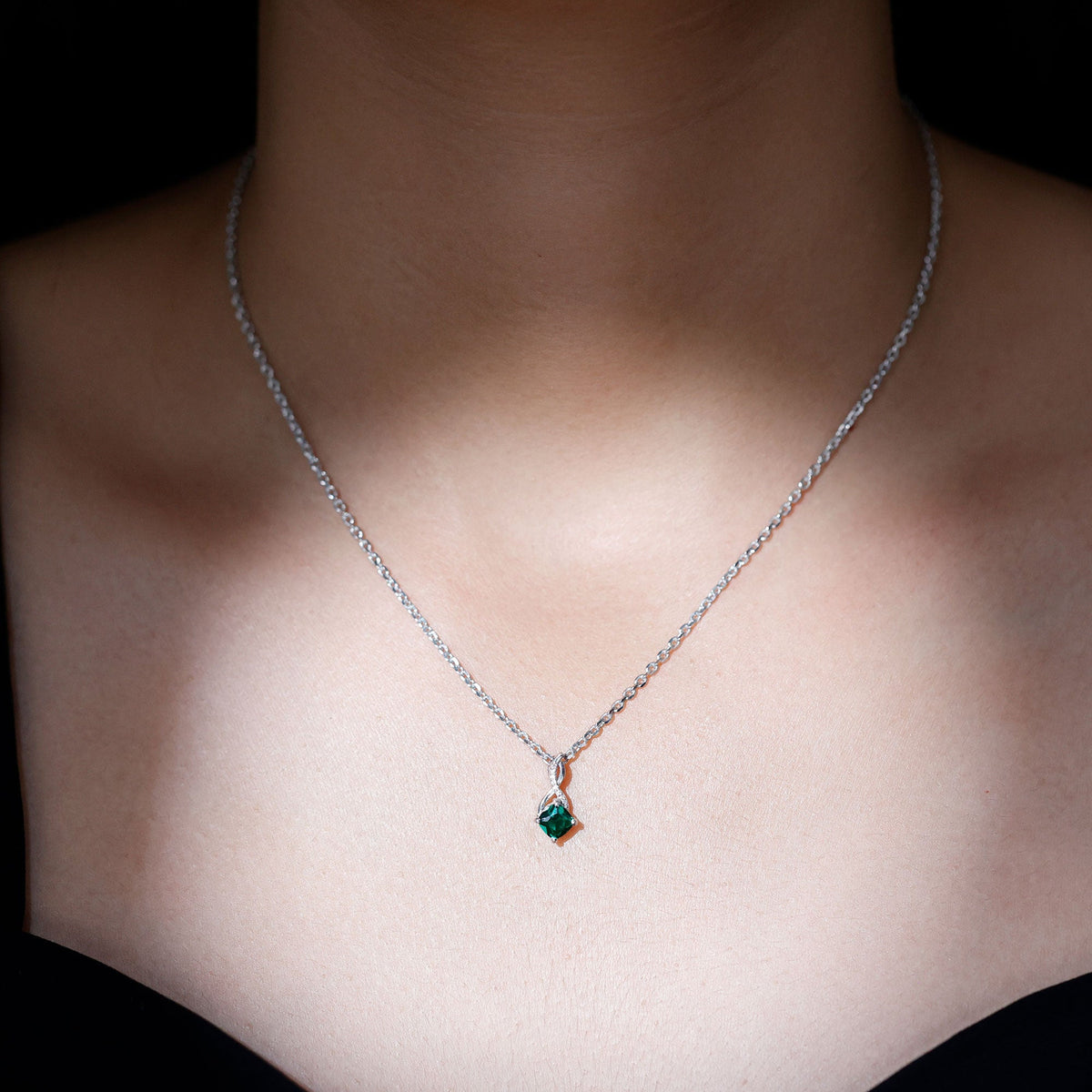 Lab Created Emerald Necklace – 0.9 Ct Cushion Cut Infinity Pendant With Silver Chain