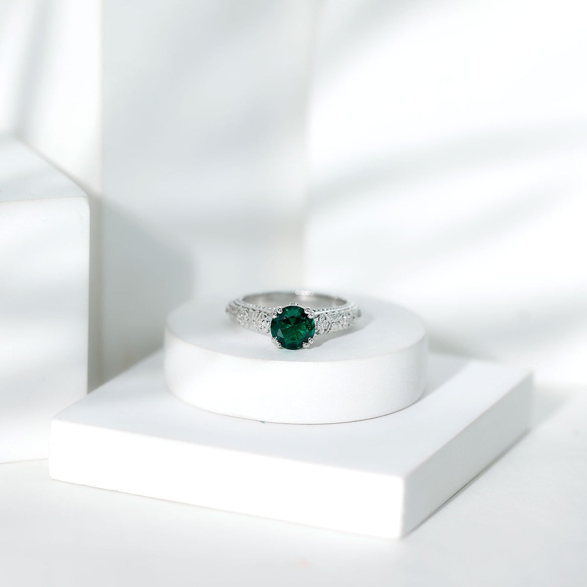 Lab Created Emerald Ring – 2 Carat Round Vintage Engagement With Diamond Accents