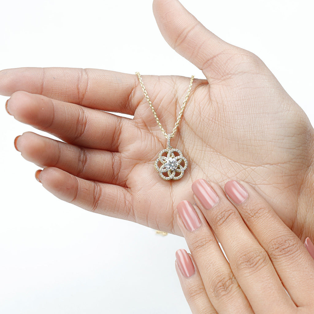 Lab Diamond Necklace – Bridal Flower Pendant with 0.9 Carat Round Cut Diamond