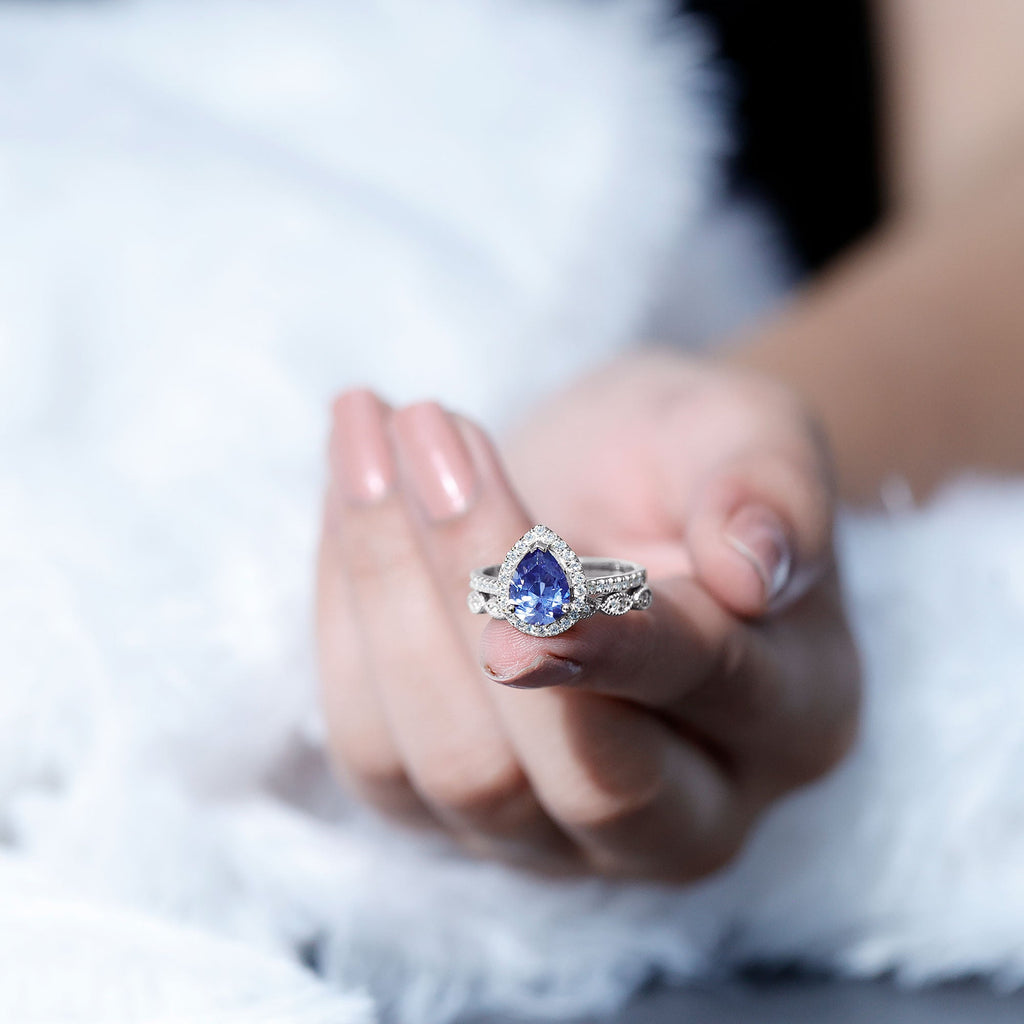 Lab Grown Blue Sapphire Ring Set, Pear Diamond Halo, 1.6 Carat
