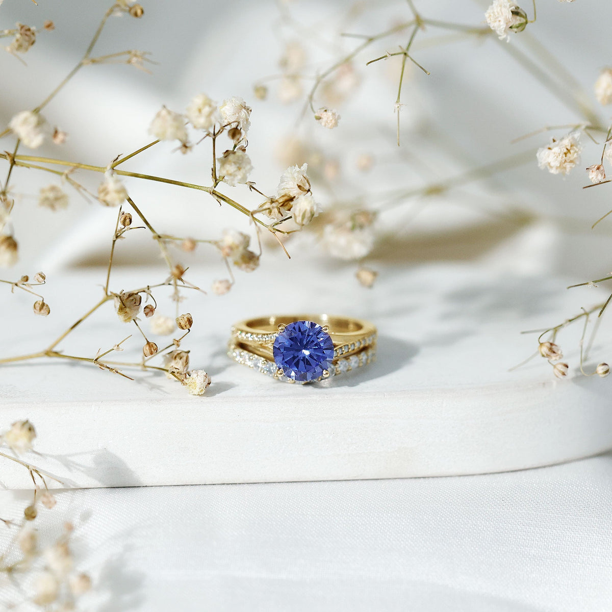 Lab Grown Blue Sapphire Ring Set With Moissanite Wedding Band Set