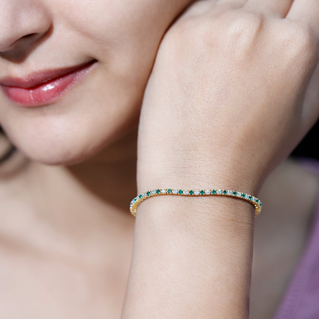 Lab Grown Diamond Bracelet – Emerald Bolo With Adjustable Sliding Clasp
